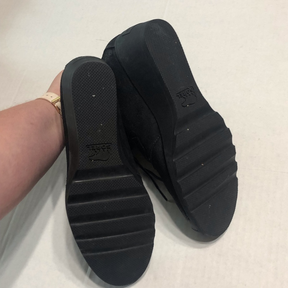 Sorel Black Lace Up Wedge Boots - Picture 3 of 10